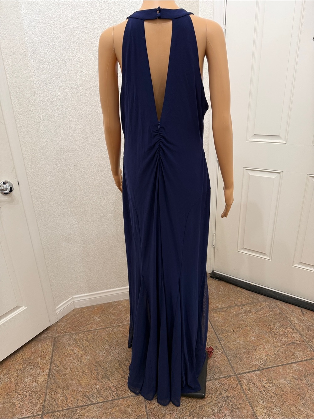 NW Nightway 16 Elegant Navy Blue Halter Maxi Dress Sheer V Inset Slimming Waist - Picture 6 of 13